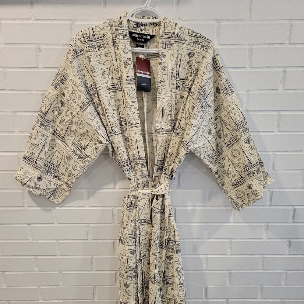 Pierre cardin  vintage Robe one size white color woman's 80's retro brand new